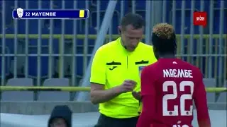Днепр-1 - Минай - 2: 0. Маембе получил первую желтую карточку за фол против соперника