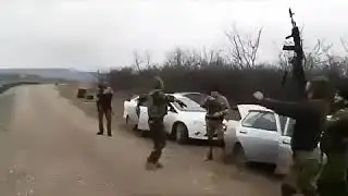 Чеченский военные танцуют