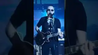#live