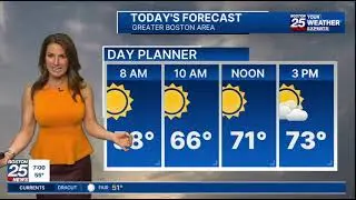 Shiri Spear in a fall color top and leather skirt. It's leather skirt season!
