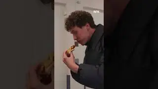 Martin er god på å sluke pølse