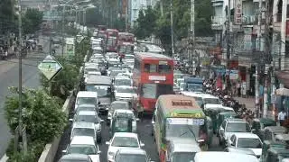 Traffic jam in Dhaka ,Bijoy Saroni.