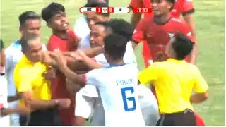 Detik-detik Wasit Liga 3 Jatim'21 'DIC3K1K', DIB3NTUR hingga T3RB1R1T [Madura FC vs Arema Indonesia]