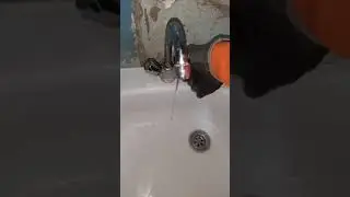 Отсутствует горячее водоснабжение.
