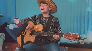 Felix Navidad - UnOfficial music video (christmas 2020 special)
