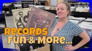 Essential Vinyl Records - Fun Facts & a quick Unboxing