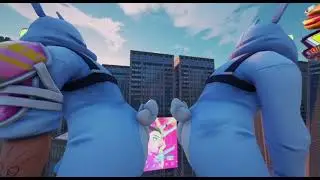 Mina rebotando entre 2 pasteles gigantes