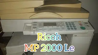 Rutinitas membersihkan mesin fotocopy lawas Ricoh MP 2000 Le black white copier