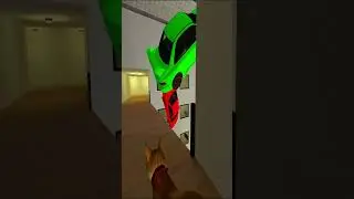 Cockroach Super chase me in Liminal Hotel Gmod Nextbot