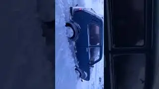 Нива с самоблоками и лифтом по плотному снегу