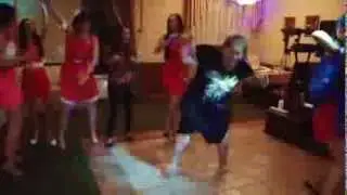 Ужасный танец на свадьбе