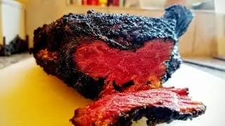 Smoked Pastrami on the Big Green Egg (curing-to-smoking instructions)