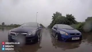 Flooding in Fair Oak (video by David Deady)
