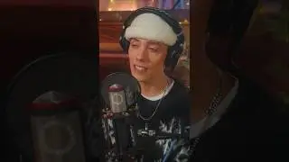 👆I'm singing live!👆Have yourself a merry little Christmas 🎅