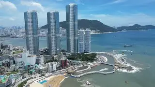 [Beginner Korean Podcast] My neighborhood 🏠⛰️🌊