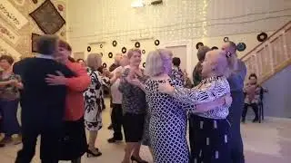 Эй, разыграйся гармонь моя.