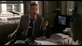 Spider-Man (2002) - Julia Roberts in a thong
