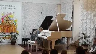 Кутина Кира. Р.Глиэр. Колокольчики.