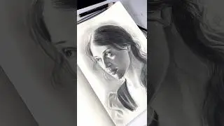 Графика или краски?🤔 #art #арт #portrait #рисунок #sketch #skethbook #портрет