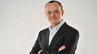 Павлик Наркоман играет в CS