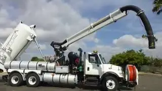 2006 International 7400 Vactor 2100 Series Hydro Excavator Vacuum Truck For Sale