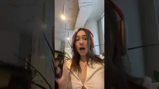 У меня появился другой!? Показала своего краша