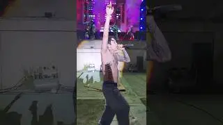 더 컬러런 박재범 물 뿌리기고 총총총 달려가기 🐰🐇 워터밤 예고 💦