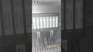 A Sample Control Cabinets of SIMATIC ET 200S Distributed I/O