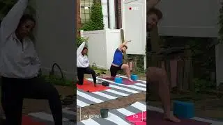 Come to outdoor yoga classes in Cambridge! #outdooryogaboston
