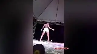 Twerk fail