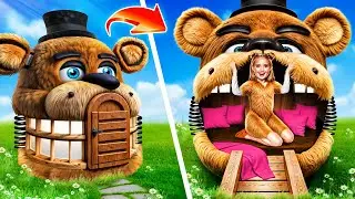 On Construit une Petite Maison à la Maison ! Cache-Cache avec FNaF ! Freddy de FNaF a des Enfants !