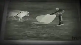 Spain bullfighter getting ass whooped