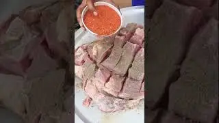 20 Kg  BEEF LEG ROASTING FULL BEEF TANDOORI COOKING IN VILLAGE MAN