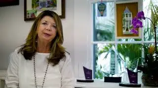 Berkshire Hathaway Agent BrendaDonnelly Promo for Zillow.