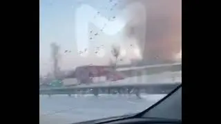 У Петербурзі вогонь охопив площу в понад 400 квадратів у виробничому приміщенні заводу Білорусь МТЗ
