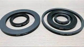 Lens Centering from Vignetting