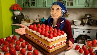 Grandma’s Strawberry Cake Recipe That Melts in Your Mouth 🍓