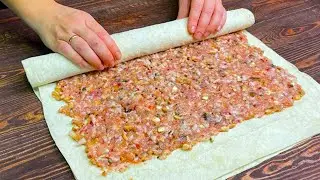 Add spices and roll up! Delicious minced meat dish, just lick your fingers. Simple recipe