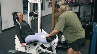 Alex Eubank making his girlfriend nervous
