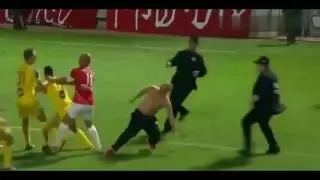 Los Momentos más Graciosos del Futbol ¦ Fans Locos En El Fútbol