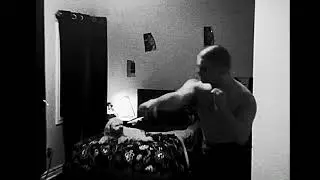 SHADOWBOXING In My Room. Training The RIGHT HAND/Right Cross.  #boxing