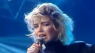 Kim Wilde - You Keep Me Hanging On (LIVE) (1986) (HQ)