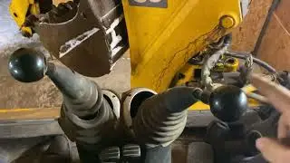Jcb 3cx как поменять управление задней установкой с X на +