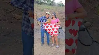 El NOVIO de MAMÁ 🤭 