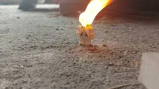 Сжигаем ужасное китайское лего!!