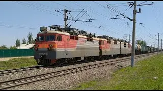 ВЛ80С-2637/2628 Магистральный электровоз с грузовым поездом и военной техникой