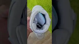 Белые высокие кроссовки Adidas