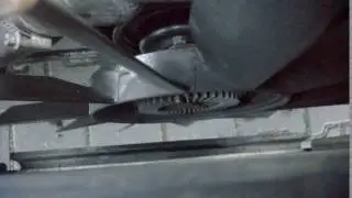 Uszkodzona pompa wody BMW E36 M50B20 2.0