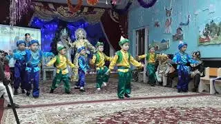 Алдияр танцует Алладин