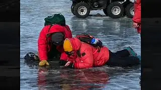 Tour Lake Fryxell Camp in the McMurdo Dry Valleys, Antarctica